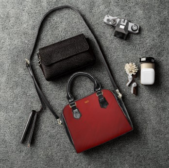 Core Collection: Crimson Reverie | Deep Alluring Red Handbag | Elegant Statement Piece for Evening Glamour