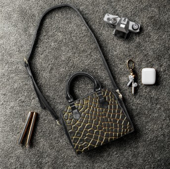 LIMITED EDITION: Obsidian Venom | Striking Black & Gold Shoulder Bag | Fierce Luxury with Timeless Edge