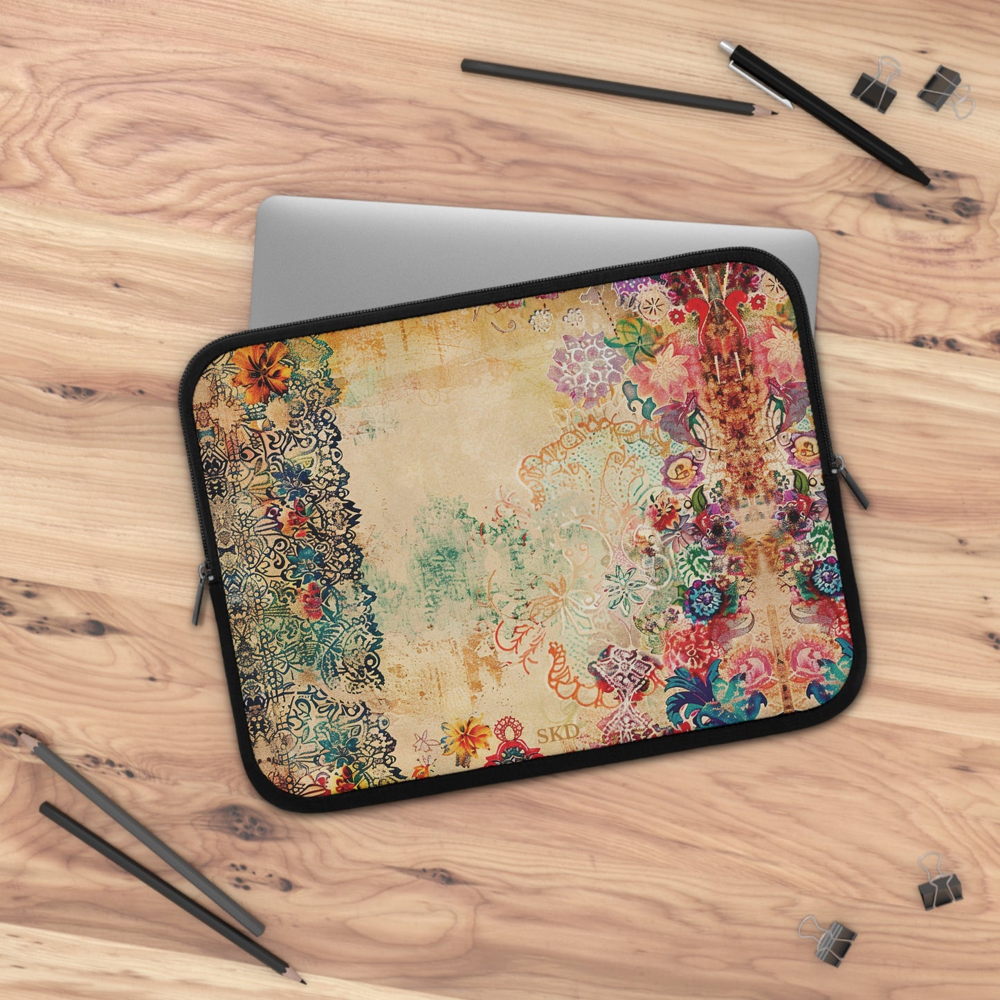 LIMITED EDITION: Timeless Tapestry | Vintage LIMITED EDITION: Timeless Tapestry | Vintage Floral Laptop Sleeve | Sleek, Style, and Protection