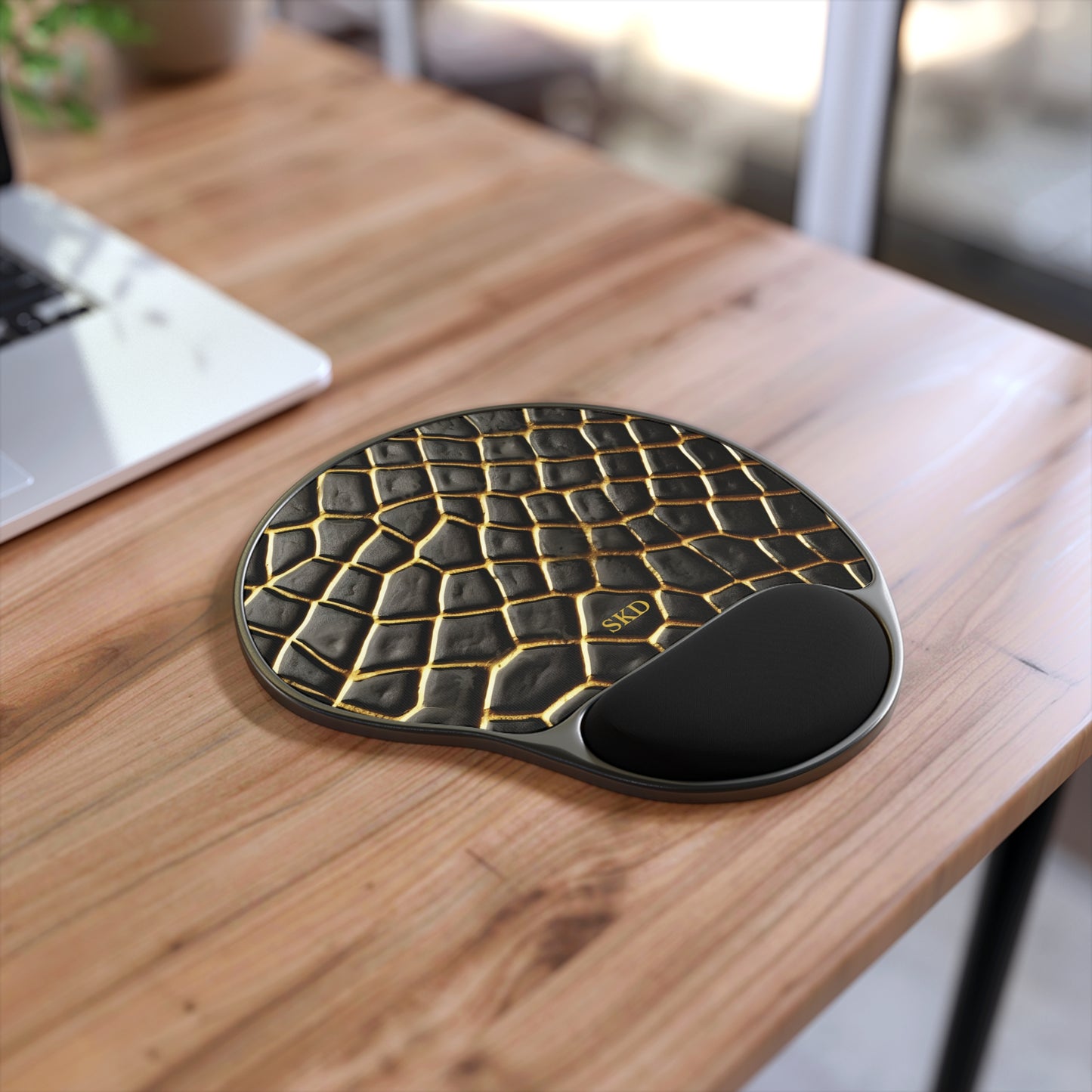 LIMITED EDITION: Obsidian Venom | Stiking Black & Gold Faux Snake Mouse Pad with Wrist Rest | Ergonomic Support for Tech Lovers