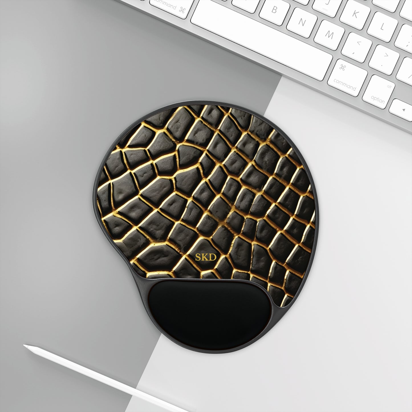 LIMITED EDITION: Obsidian Venom | Stiking Black & Gold Faux Snake Mouse Pad with Wrist Rest | Ergonomic Support for Tech Lovers
